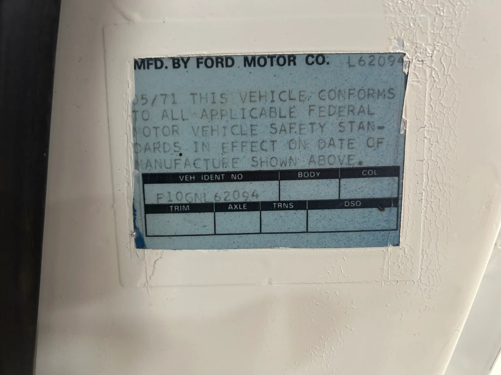 26_Numbers_ Trim tag .JPG